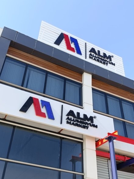 WhatsApp Image 2025-04-20 at 23.11.06